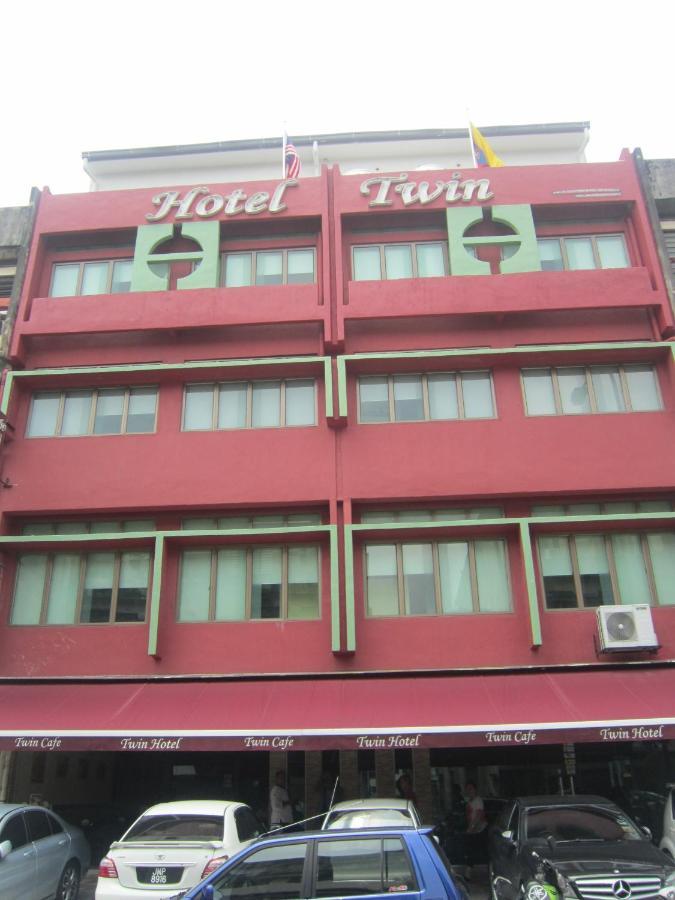 Oyo 151 Twin Hotel