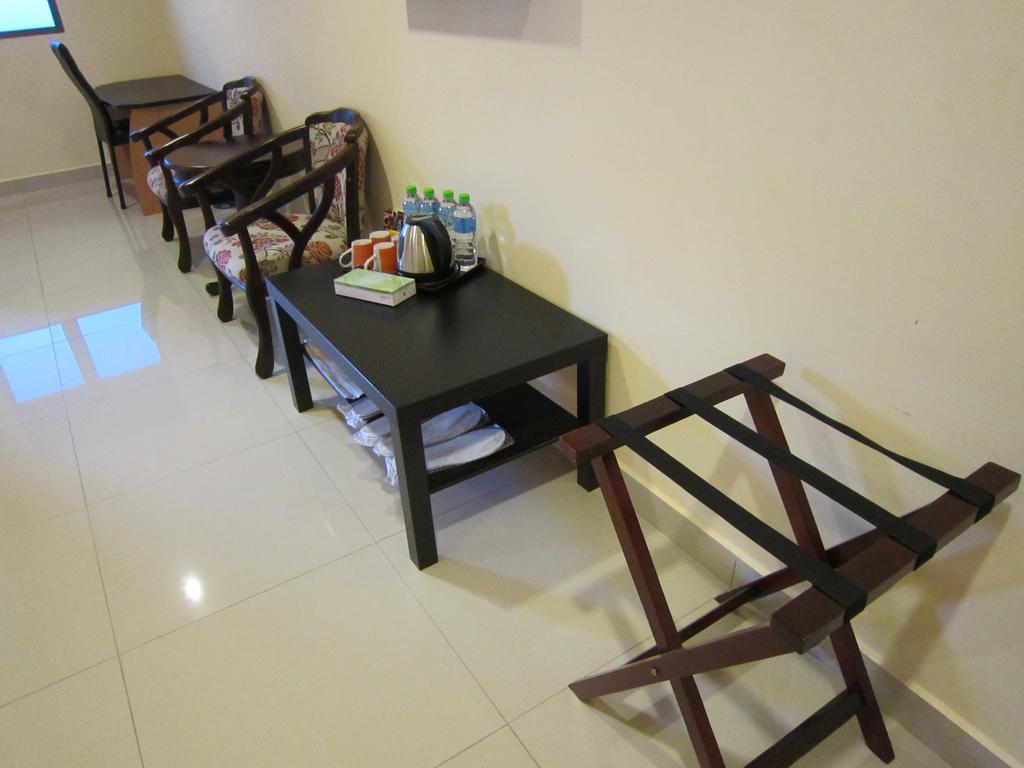 Oyo 151 Twin Hotel 2*
